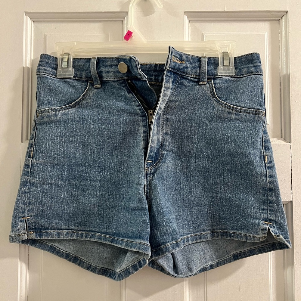 H&M Skinny High Waisted Blue Denim Jean Shorts Size 6